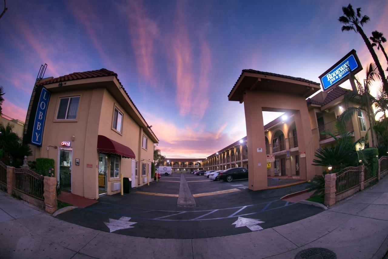 בלפלאוור Rodeway Inn & Suites מראה חיצוני תמונה