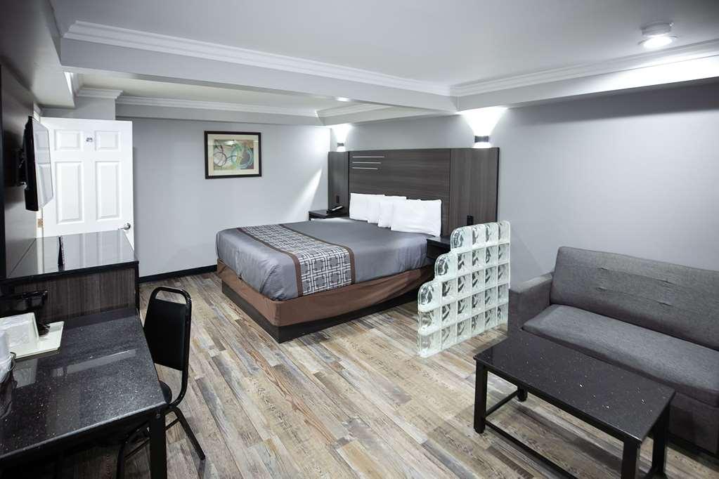 בלפלאוור Rodeway Inn & Suites חדר תמונה